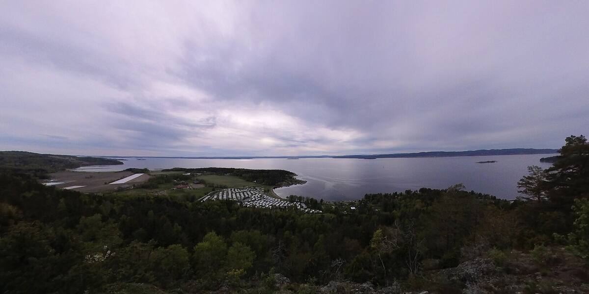 Jeløya sett fra sjøen