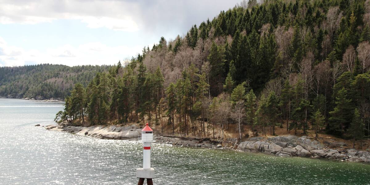 Nordre Håøya sett fra sjøen